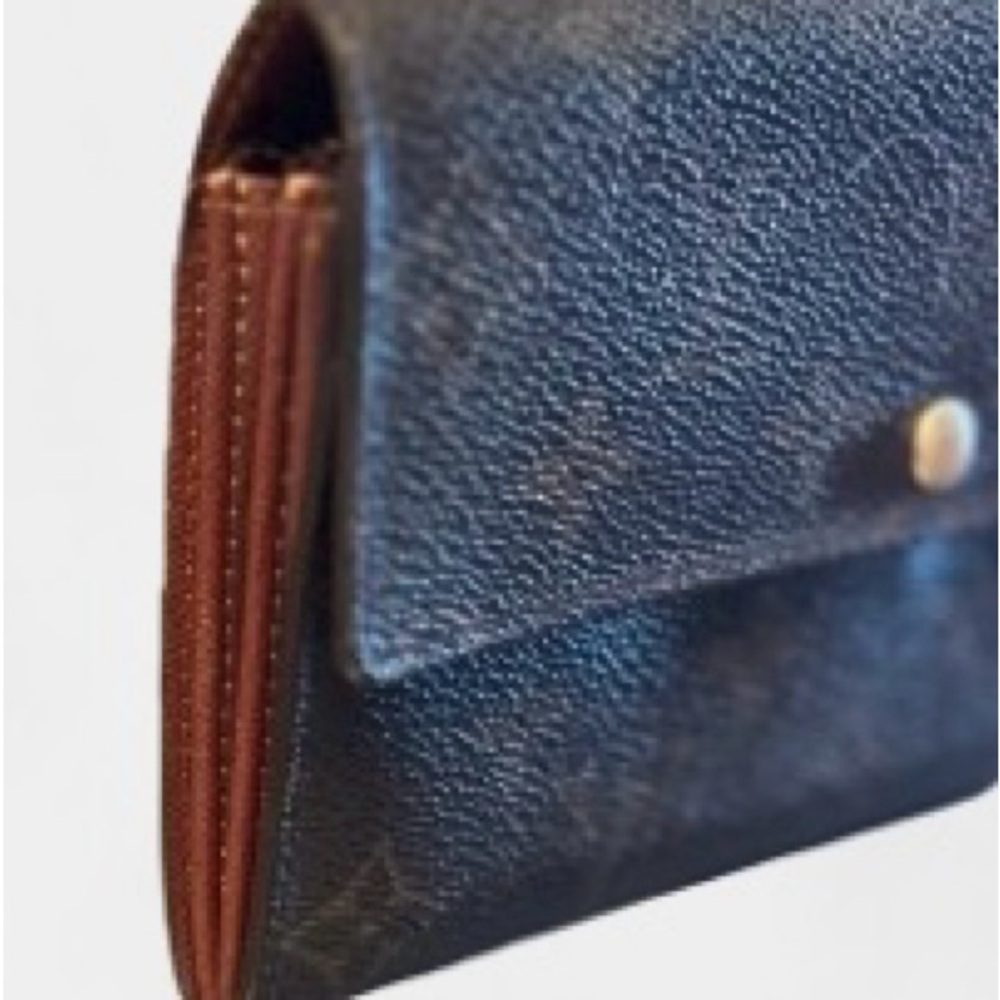 Louis Vuitton Vintage Sarah Monogram Wallet - Picture 6 of 11
